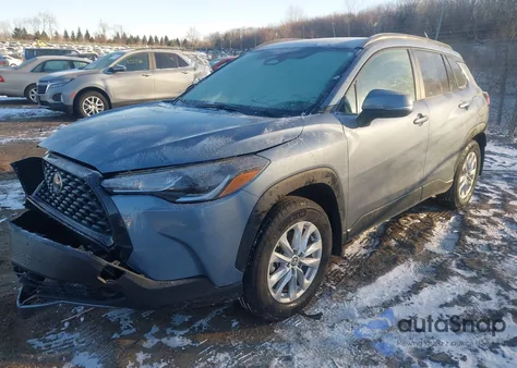 2024 Toyota Corolla Cross Le из США, поврежденный, VIN 7MUCAABG8RV119330